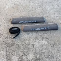 Surfboard Roof rack Pads And Strap