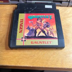 Nintendo NES - Gauntlet 