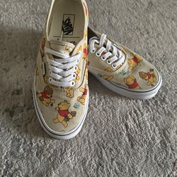 Vans Winnie-the-Pooh Size 6.5 Men 8 Women