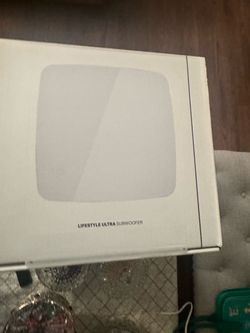 Bose subwoofer 🔊 ultra 700 brand new