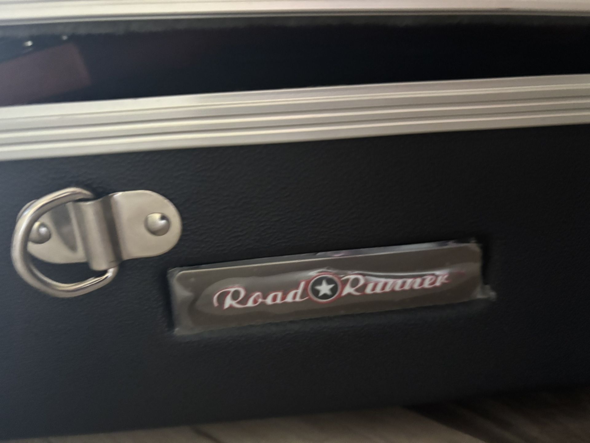 Roadrunner Hard Case
