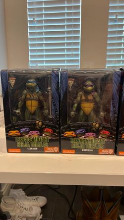 NECA turtle collection (4 pieces)