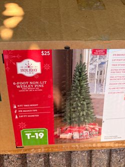 Holiday Time 6-Foot Non-Lit Wesley Pine Tree