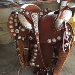 Horse saddle