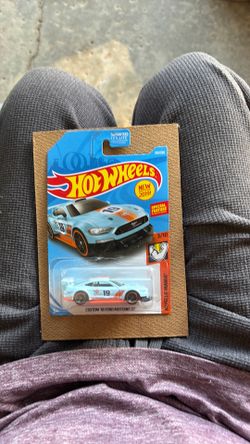 Hot Wheels custom 78 Ford Mustang GT