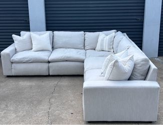 Ashley Furniture 5pc. OFF-White Modular Sectional Sofa