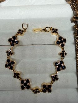 Gold-Filled Black Stone Clover Link Bracelet
