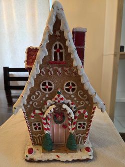 Christmas cookie house