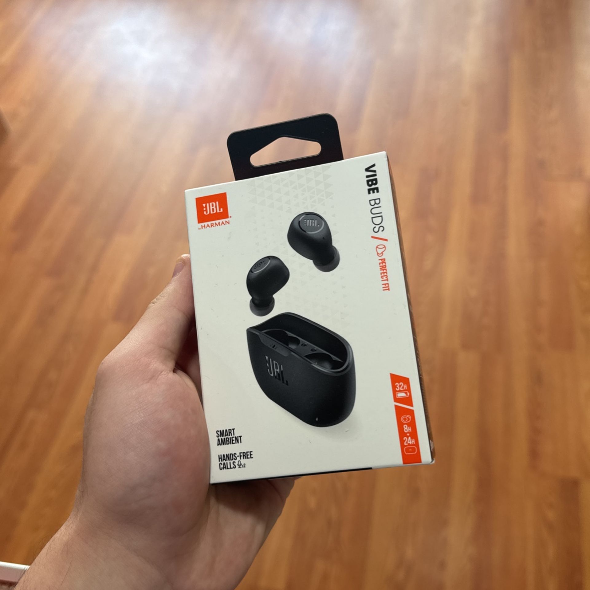 JBL Vibe Buds In-Ear True Wireless Headphones (Black)