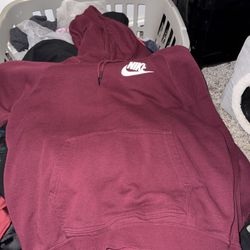 Nike Women’s hoodie