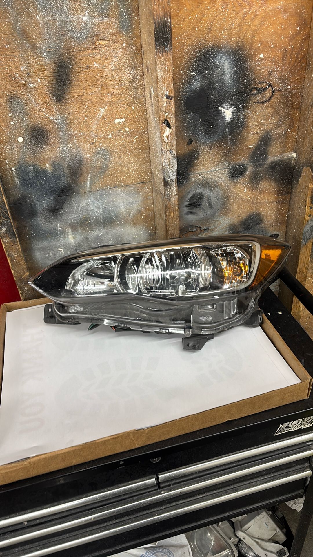 2017 - 2022 Subaru Impreza Headlight Driver Left LH Halogen OEM Used