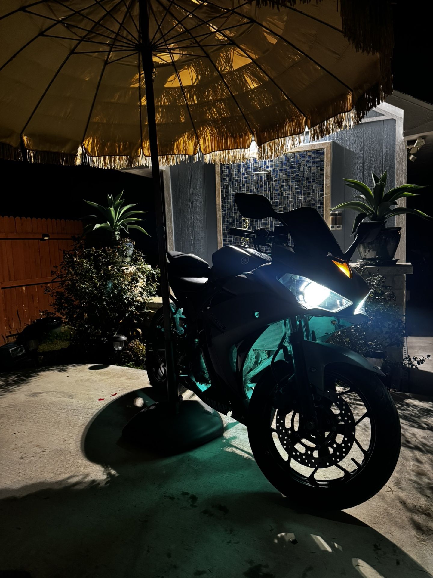 2016 Yamaha R3