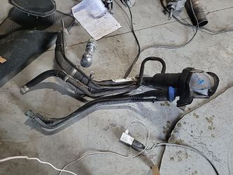 13-26 Ram 2(contact info removed) Fuel Filler Neck Tube Diesel OEM Mopar