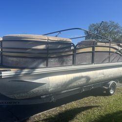 2017 Lexington Pontoon