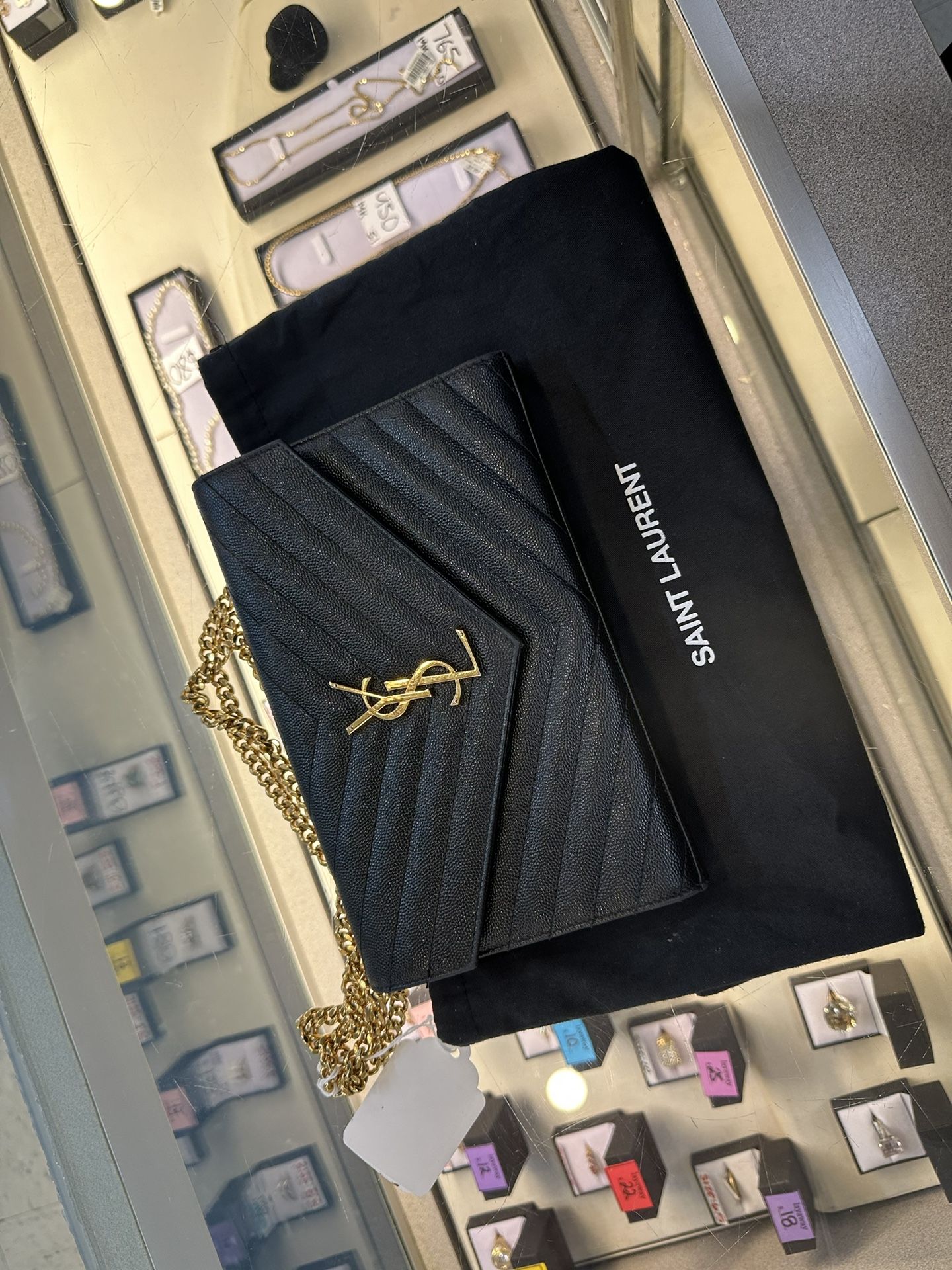 SAINT LAURENT (‼️ASK FOR KASSY‼️)