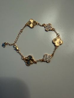 Stainless steel gold bracelet