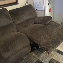 Electrical Recliner Sofas In Great Condition