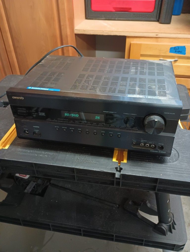 Onkyo TX-SR608 7.2-Channel Home Theater Receiver