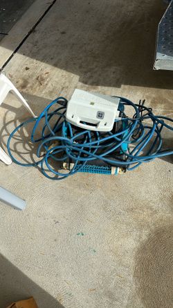 Dolphin Nautics Pool Robot Cleaner 