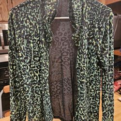 PrettyLittleThing Leopard Print Velvet Shirt US 6