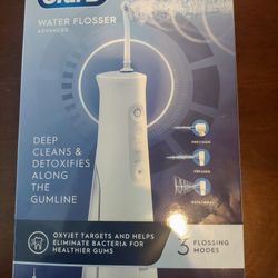 "Oral-B"  Water Flosser .