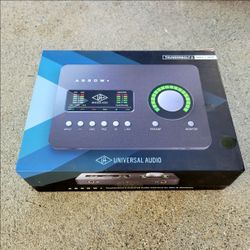 Universal Audio Arrow Thunderbolt 3 Audio Interface