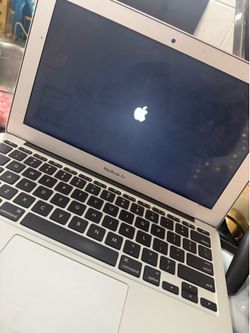 MacBook 11.9 inch screen
