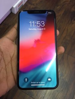 iPhone X 64GB Factory Unlocked Excellent Condition With 30 Days Store Warranty