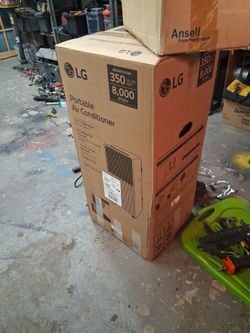 BRAND NEW  A/C 8000BTU