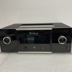 McIntosh MDA1000 24-bit D/A converter