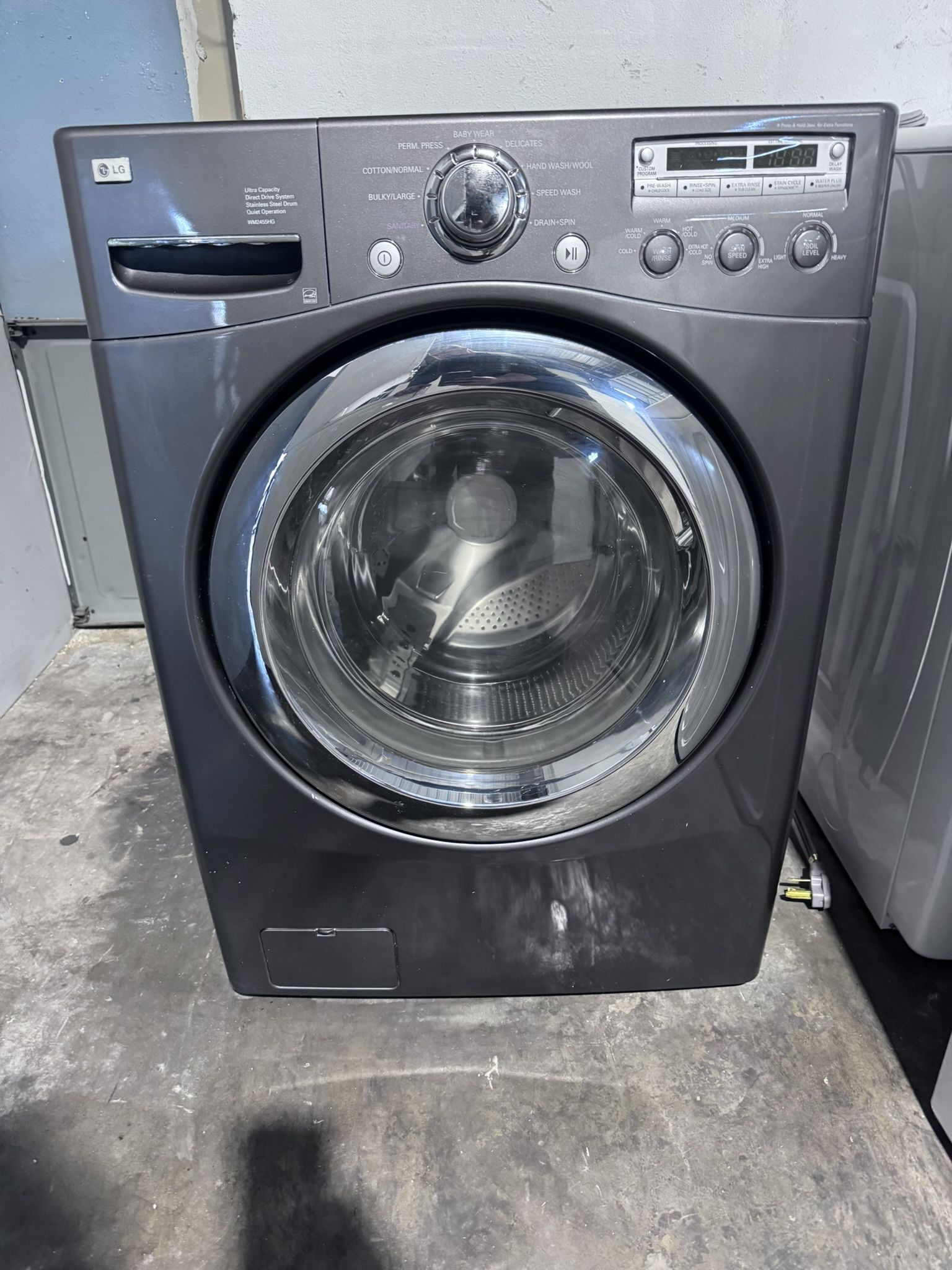 LG Washer Large Capacity Gray