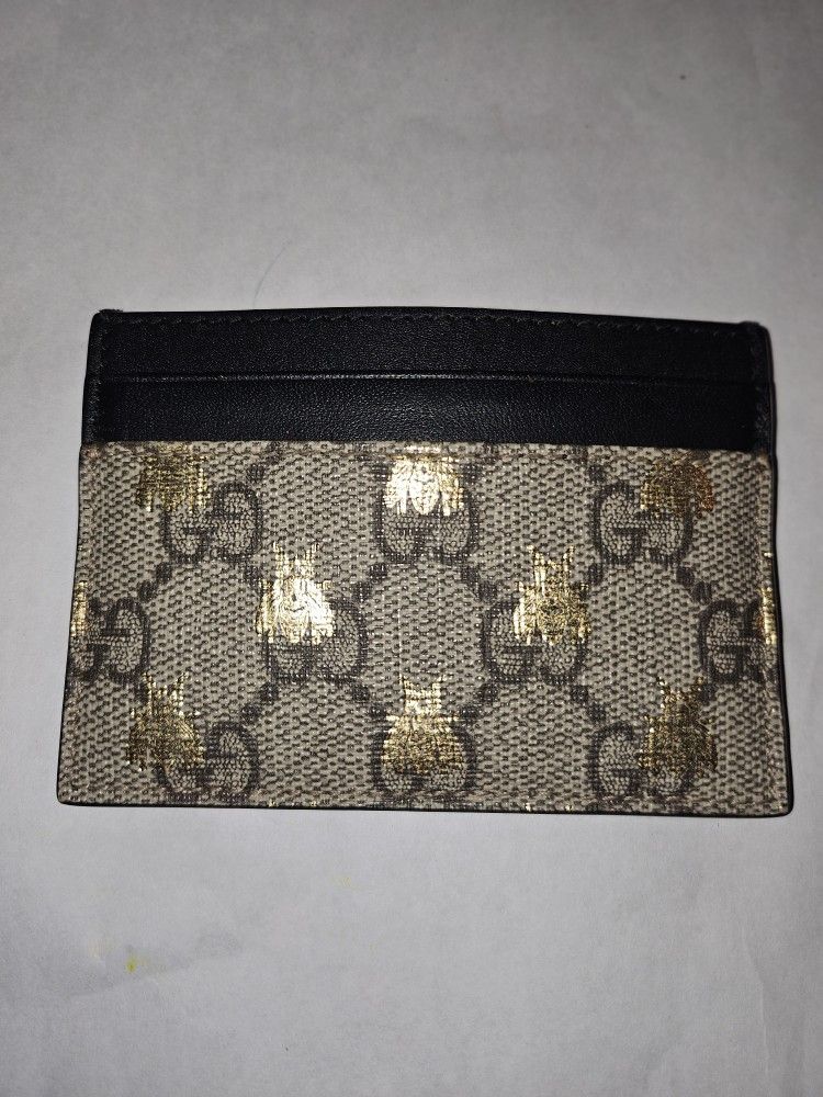 Gucci Supreme Bee Card Holder $280 OBO