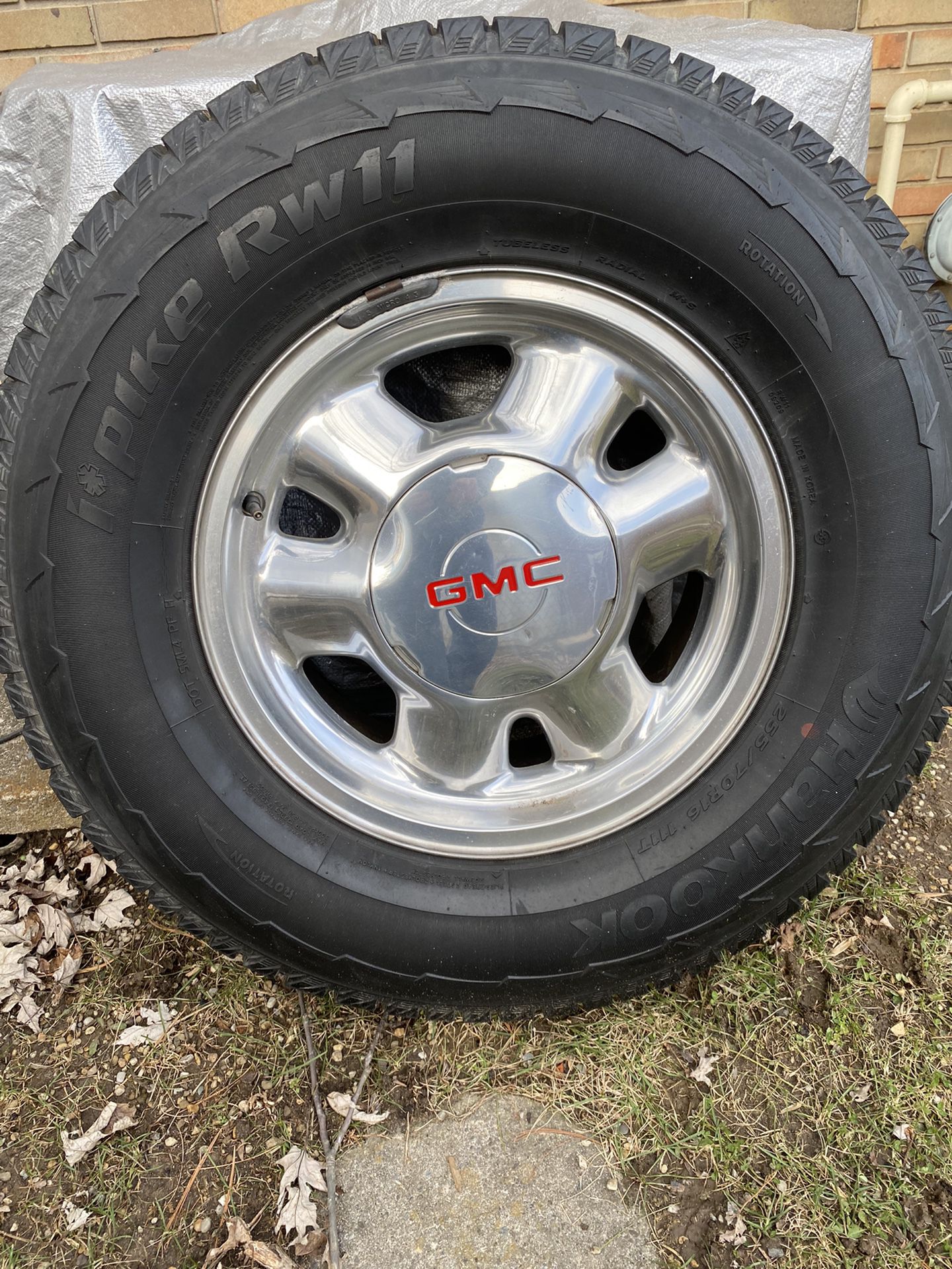 GMC 6lug 16 In Wheels With Snow tires 