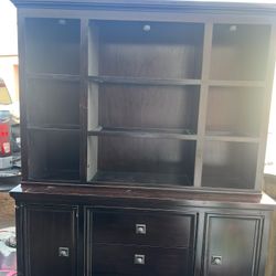 Buffet Cabinet 