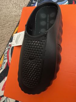 Triple Black Nike Mind Slide