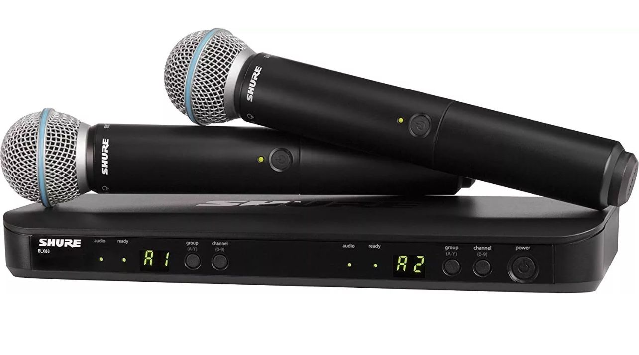 Shure SM58 Wireless Microphone System 