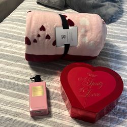 Victoria Secret Spritz of Love