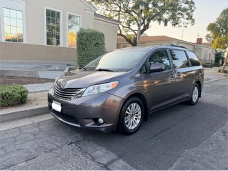 2014 Toyota Sienna