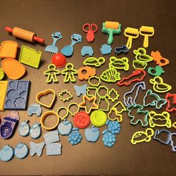 Play-Doh Stencils, Cookie Cutters And Tools