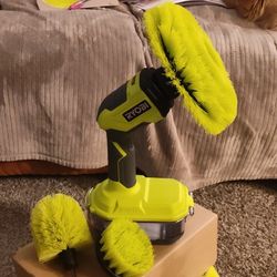 ROYOBI ONE+ VORTEX POWER SCRUBBER 