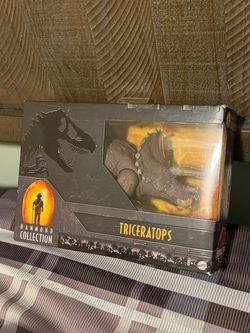 Jurassic Park Hammond Collection Triceratops Dinosaur Figure Mattel New