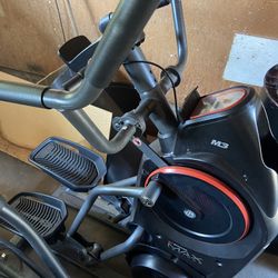 Nice Elliptical(s) For Sale. Great Condition and Great Brands