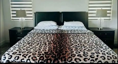 5 PIECE KING SIZE BEDROOM SET