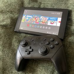 Nintendo Switch 
