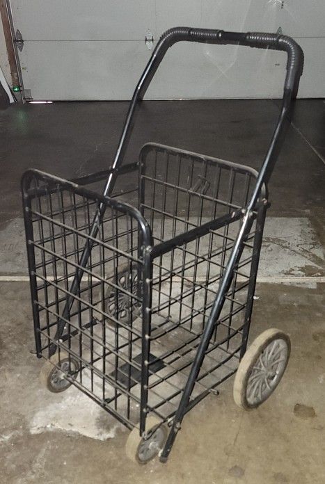 Folding Metal Shopping Cart 