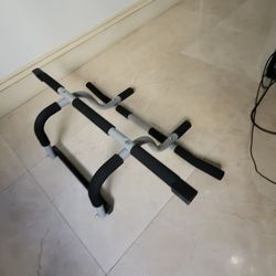Pull-up Bar In Excellent Condition