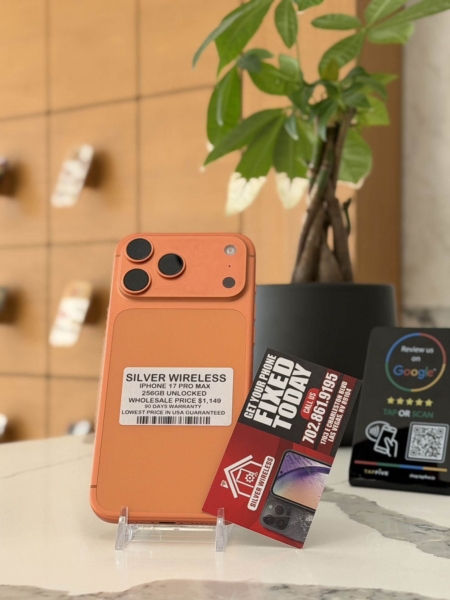 IPHONE 17 PRO MAX 🧡