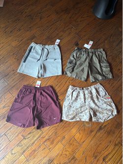 New Nike shorts all mens Large