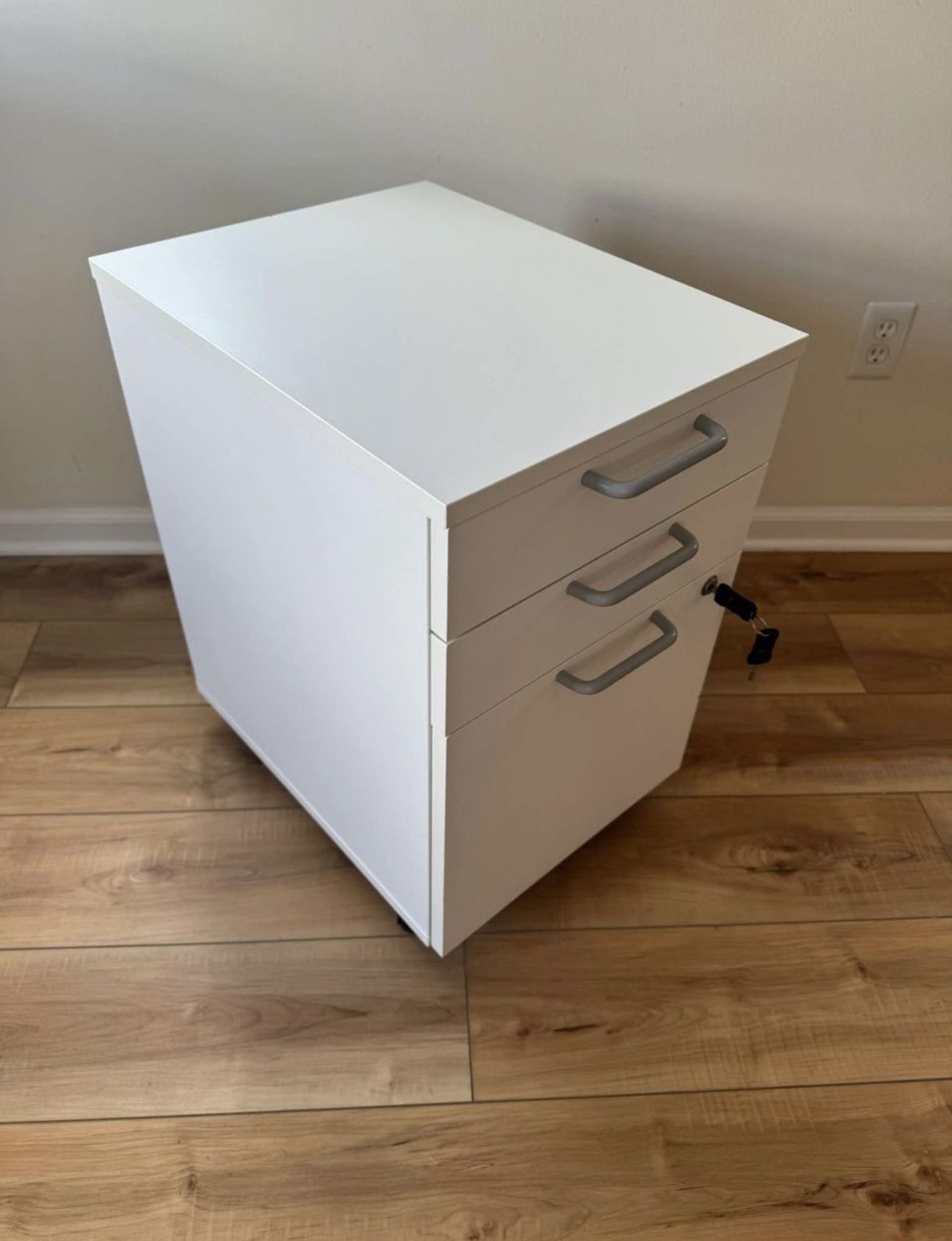 File Cabinet, Filing Cabinet, Office Furniture, Office Equipment 