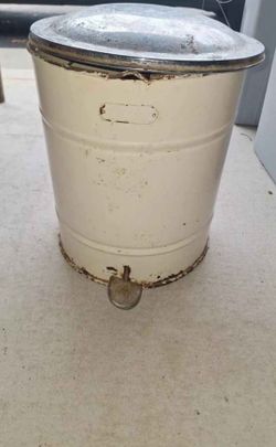 Vtg Metal Trash Can 